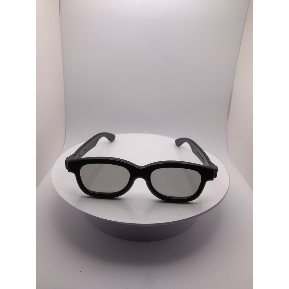 RealD 3D Movie Theater Glasses Black Plastic Frame Passive Polarized Lenses